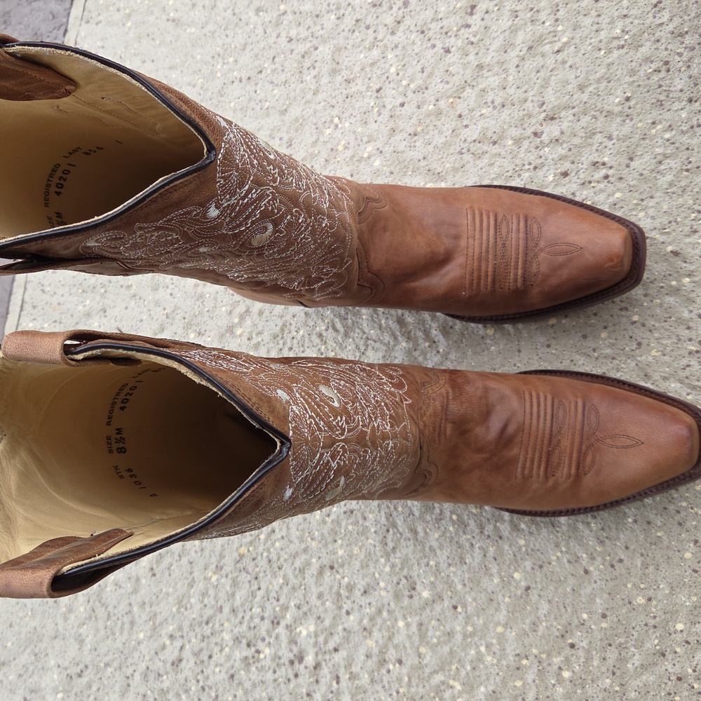 Corral Embroidered Cowboy Boots - Picture 2 of 8